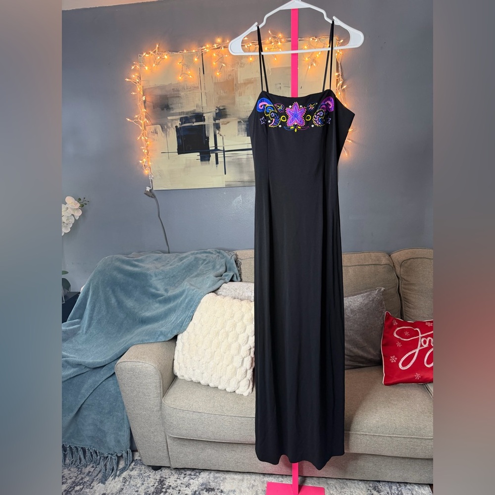 Vintage Papell Boutique Embroidered Maxi Dress Size 10 - Picture 2 of 6